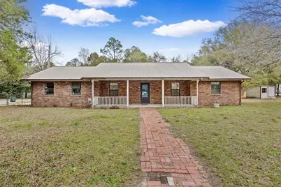 750 W Orange Avenue, Defuniak Springs, FL 32435 - Photo 1