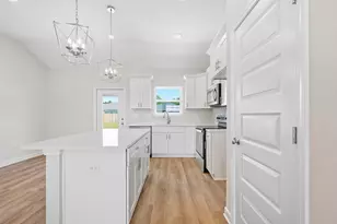 6139 Mildreds Wy, Crestview, FL 32539 - Photo 13