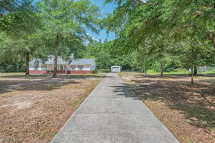 6014 Robin Rd, Crestview, FL 32539 - Photo 5
