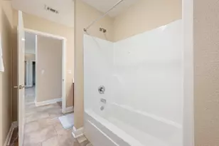 3048 Crown Creek Cir, Crestview, FL 32539 - Photo 27
