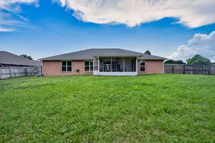 679 Brunson St, Crestview, FL 32536 - Photo 35