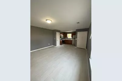 19 SE Park Circle #UNIT D, Fort Walton Beach, FL 32548 - Photo 3