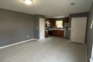 19 SE Park Circle, Fort Walton Beach, FL 32548 - Photo 3