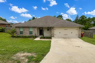 420 Scooter Cv, Crestview, FL 32539 - Photo 1