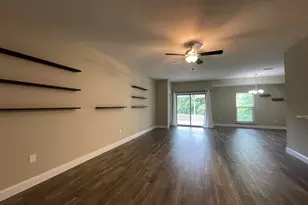 420 Scooter Cv, Crestview, FL 32539 - Photo 3