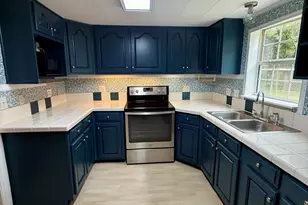 292 Holland St, Crestview, FL 32536 - Photo 3