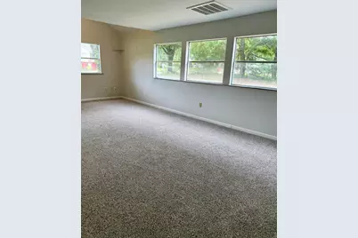 292 Holland Street, Crestview, FL 32536 - Photo 7