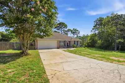 8826 Kiwi Place, Navarre, FL 32566 - Photo 1