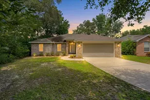 105 Underwood Ln, Niceville, FL 32578 - Photo 1