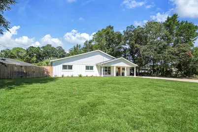 69 NE Laurie Drive, Fort Walton Beach, FL 32548 - Photo 11