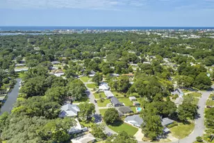 69 NE Laurie Dr, Fort Walton Beach, FL 32548 - Photo 7
