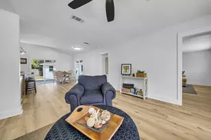 69 NE Laurie Dr, Fort Walton Beach, FL 32548 - Photo 21