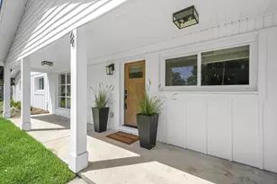 69 NE Laurie Dr, Fort Walton Beach, FL 32548 - Photo 13