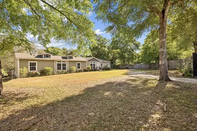 748 Phillips Drive, Freeport, FL 32439 - Photo 1