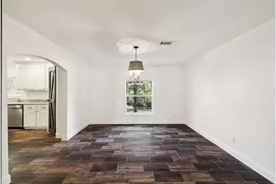 748 Phillips Drive, Freeport, FL 32439 - Photo 11