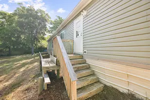 748 Phillips Dr, Freeport, FL 32439 - Photo 27