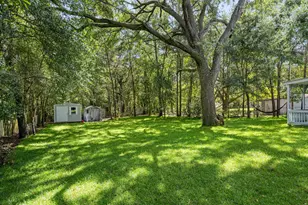 266 Goodwin Creek Rd, Freeport, FL 32439 - Photo 45
