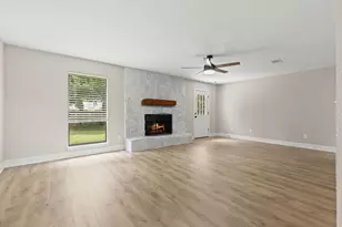 1112 Airport Rd, Destin, FL 32541 - Photo 31