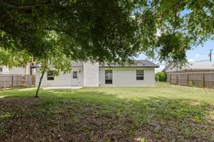 1112 Airport Rd, Destin, FL 32541 - Photo 11