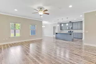 1821 Frontera St, Navarre, FL 32566 - Photo 11