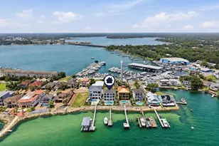 2580 Cayenne Ln, Shalimar, FL 32579 - Photo 95