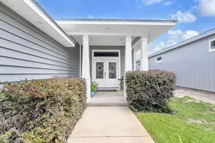 220 Pines St, Niceville, FL 32578 - Photo 3