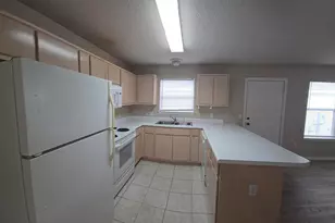 7720 Lola Cir, Navarre, FL 32566 - Photo 11