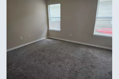 7720 Lola Circle, Navarre, FL 32566 - Photo 17