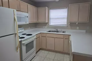 7720 Lola Cir, Navarre, FL 32566 - Photo 13