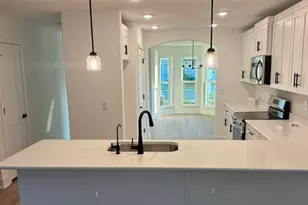 140 Riverwalk Cir, Freeport, FL 32439 - Photo 3