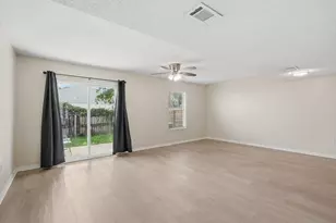1818 Whispering Oaks Ln, Fort Walton Beach, FL 32547 - Photo 5