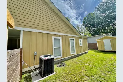 193 Polk Street, Freeport, FL 32439 - Photo 13