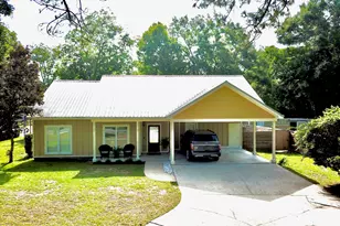 193 Polk St, Freeport, FL 32439 - Photo 3