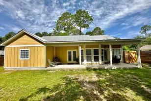 193 Polk St, Freeport, FL 32439 - Photo 11
