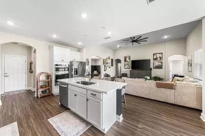 909 Brushed Dunes Circle, Freeport, FL 32439 - Photo 7