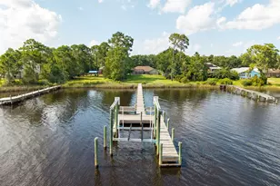 8889 Bahia Vista Ln, Navarre, FL 32566 - Photo 51