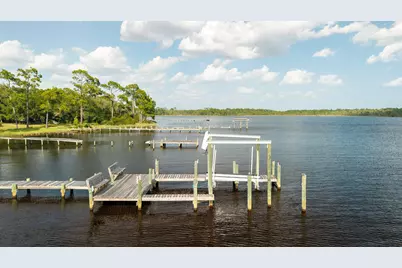 8889 Bahia Vista Lane, Navarre, FL 32566 - Photo 63