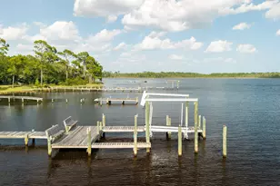 8889 Bahia Vista Ln, Navarre, FL 32566 - Photo 63