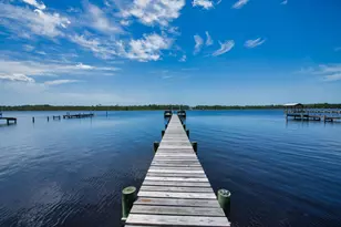 8889 Bahia Vista Ln, Navarre, FL 32566 - Photo 5
