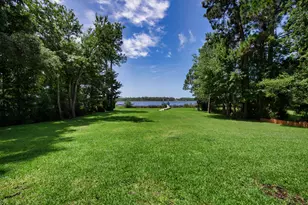 8889 Bahia Vista Ln, Navarre, FL 32566 - Photo 45