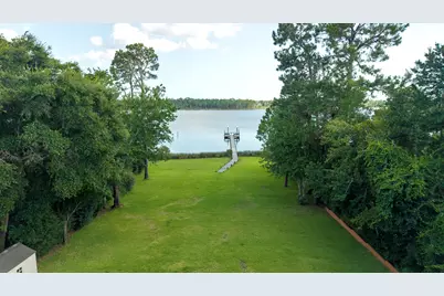 8889 Bahia Vista Lane, Navarre, FL 32566 - Photo 47