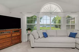 8889 Bahia Vista Ln, Navarre, FL 32566 - Photo 17