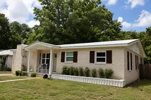 397 W Orange Ave, Defuniak Springs, FL 32435 - Photo 23