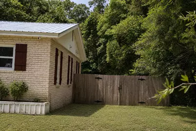 397 W Orange Avenue, Defuniak Springs, FL 32435 - Photo 19