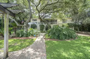 317 Edrehi Dr, Niceville, FL 32578 - Photo 77