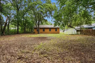 310 Redwood Ave, Niceville, FL 32578 - Photo 23