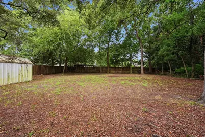 310 Redwood Avenue #A, Niceville, FL 32578 - Photo 21