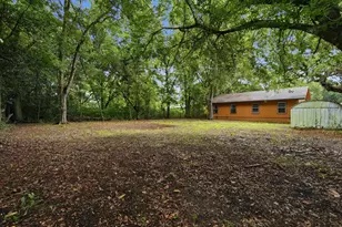 310 Redwood Ave, Niceville, FL 32578 - Photo 27