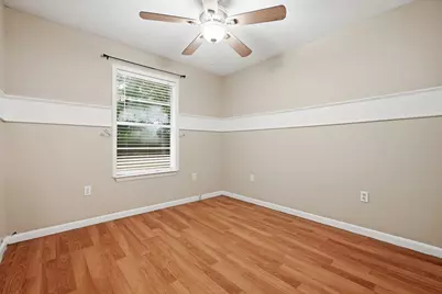 310 Redwood Avenue #A, Niceville, FL 32578 - Photo 17