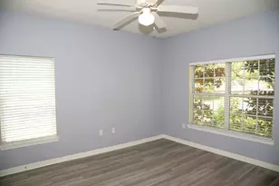 1501 N Partin Dr, Niceville, FL 32578 - Photo 17